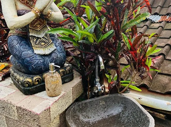 Gek House Bali ゲストハウス ウブド
