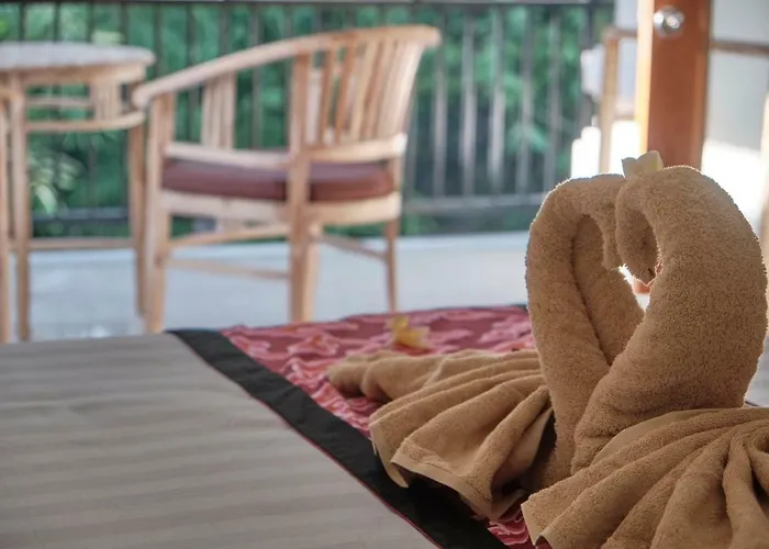 Gek House Bali ゲストハウス 4*